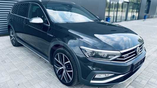 Volkswagen Passat Alltrack B8 Рестайлинг Volkswagen Passat Alltrack B8 Рестайлинг