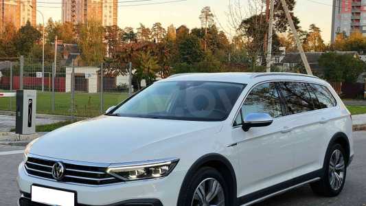 Volkswagen Passat Alltrack B8 Рестайлинг