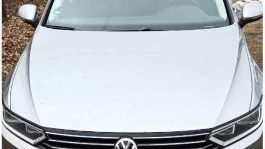 Volkswagen Passat B8, 2016, пробег 258000 км Volkswagen Passat B8, 2016, пробег 258000 км