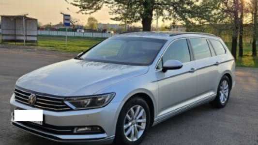 Volkswagen Passat B8, 2016, пробег 300000 км Volkswagen Passat B8, 2016, пробег 300000 км