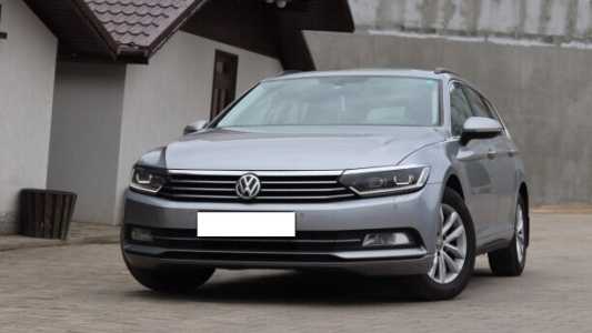 Volkswagen Passat B8, 2018, пробег 217320 км Volkswagen Passat B8, 2018, пробег 217320 км