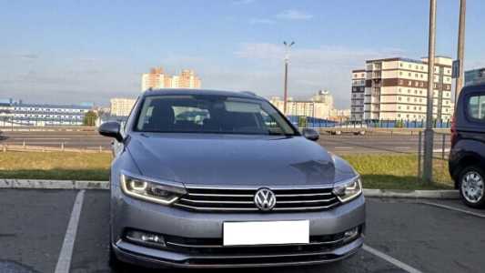 Volkswagen Passat B8, 2019, пробег 204000 км Volkswagen Passat B8, 2019, пробег 204000 км