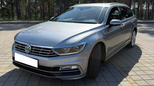 Volkswagen Passat B8, 2019, пробег 262000 км Volkswagen Passat B8, 2019, пробег 262000 км
