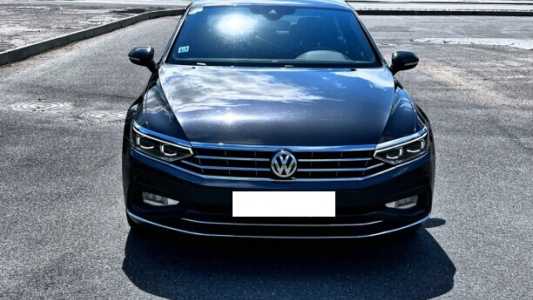 Volkswagen Passat B8 Рестайлинг, 2019, пробег 146000 км Volkswagen Passat B8 Рестайлинг, 2019, пробег 146000 км