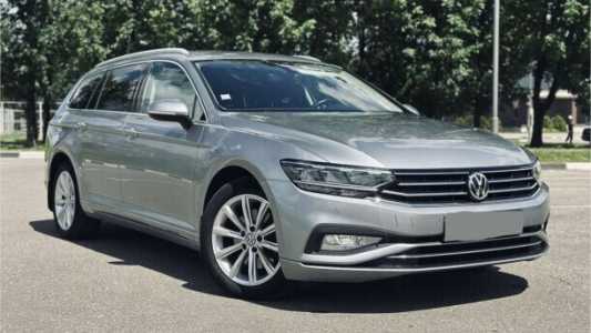 Volkswagen Passat B8 Рестайлинг, 2019, пробег 176000 км Volkswagen Passat B8 Рестайлинг, 2019, пробег 176000 км