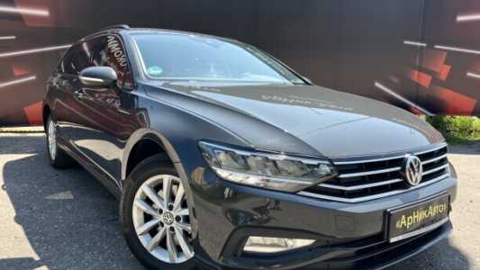 Volkswagen Passat B8 Рестайлинг, 2019, пробег 179000 км Volkswagen Passat B8 Рестайлинг, 2019, пробег 179000 км