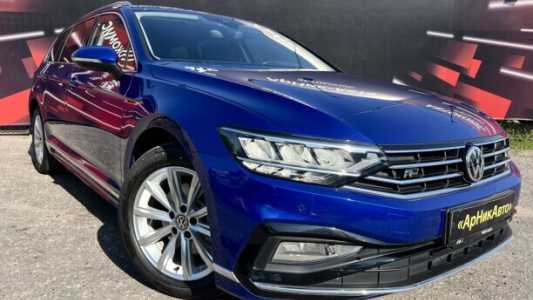 Volkswagen Passat B8 Рестайлинг, 2019, пробег 193300 км Volkswagen Passat B8 Рестайлинг, 2019, пробег 193300 км