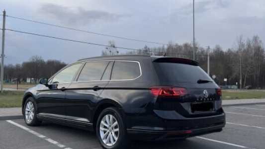 Volkswagen Passat B8 Рестайлинг, 2019, пробег 198000 км Volkswagen Passat B8 Рестайлинг, 2019, пробег 198000 км