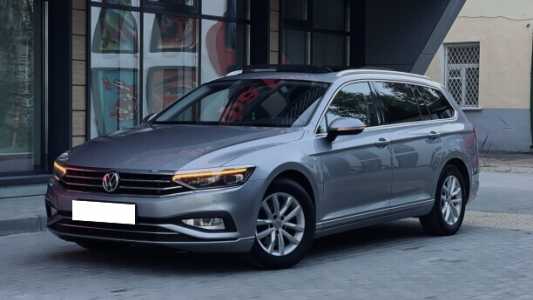 Volkswagen Passat B8 Рестайлинг, 2019, пробег 210000 км Volkswagen Passat B8 Рестайлинг, 2019, пробег 210000 км
