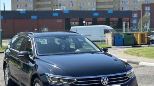 Volkswagen Passat B8 Рестайлинг, 2019, пробег 225000 км Volkswagen Passat B8 Рестайлинг, 2019, пробег 225000 км