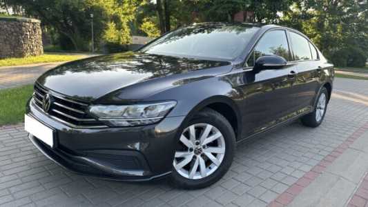 Volkswagen Passat B8 Рестайлинг, 2020, пробег 137927 км Volkswagen Passat B8 Рестайлинг, 2020, пробег 137927 км