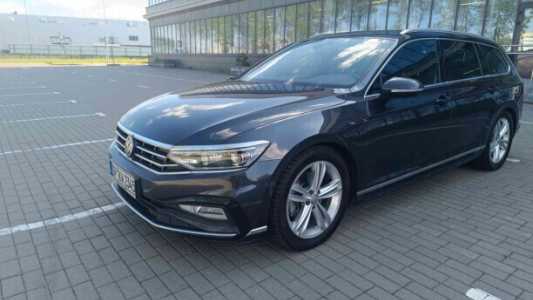 Volkswagen Passat B8 Рестайлинг, 2020, пробег 170000 км Volkswagen Passat B8 Рестайлинг, 2020, пробег 170000 км