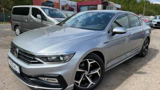 Volkswagen Passat B8 Рестайлинг, 2020, пробег 170000 км Volkswagen Passat B8 Рестайлинг, 2020, пробег 170000 км