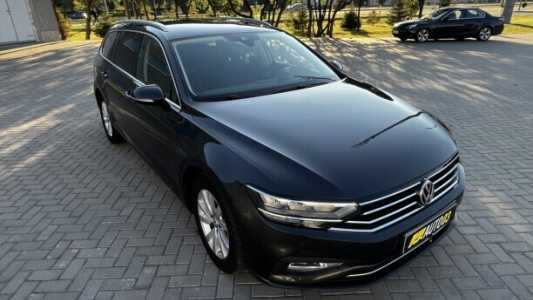 Volkswagen Passat B8 Рестайлинг, 2020, пробег 184000 км Volkswagen Passat B8 Рестайлинг, 2020, пробег 184000 км