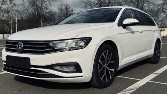 Volkswagen Passat B8 Рестайлинг, 2020, пробег 186000 км Volkswagen Passat B8 Рестайлинг, 2020, пробег 186000 км