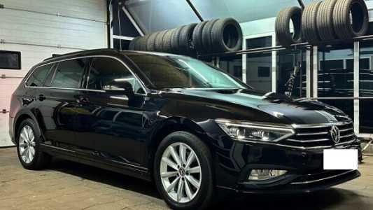 Volkswagen Passat B8 Рестайлинг, 2020, пробег 198000 км Volkswagen Passat B8 Рестайлинг, 2020, пробег 198000 км