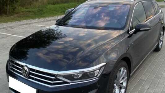 Volkswagen Passat B8 Рестайлинг, 2020, пробег 205000 км Volkswagen Passat B8 Рестайлинг, 2020, пробег 205000 км