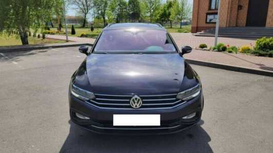Volkswagen Passat B8 Рестайлинг, 2020, пробег 212000 км Volkswagen Passat B8 Рестайлинг, 2020, пробег 212000 км