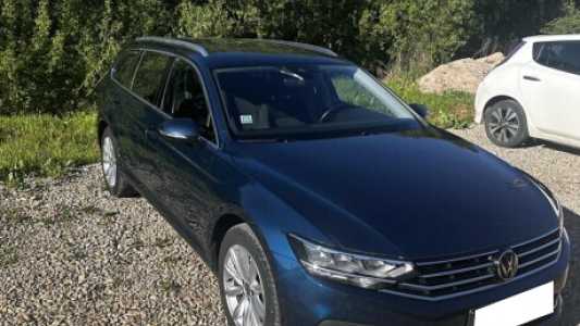 Volkswagen Passat B8 Рестайлинг, 2020, пробег 235000 км Volkswagen Passat B8 Рестайлинг, 2020, пробег 235000 км