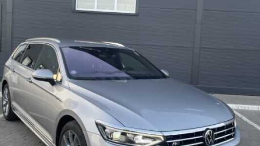 Volkswagen Passat B8 Рестайлинг, 2021, пробег 199000 км Volkswagen Passat B8 Рестайлинг, 2021, пробег 199000 км