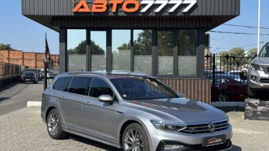Volkswagen Passat B8  Рестайлинг, 2021, пробег 201831 км