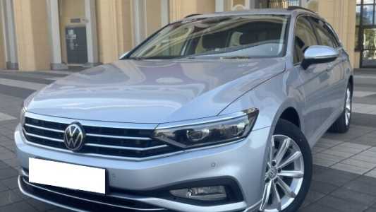 Volkswagen Passat B8 Рестайлинг, 2022, пробег 177581 км Volkswagen Passat B8 Рестайлинг, 2022, пробег 177581 км