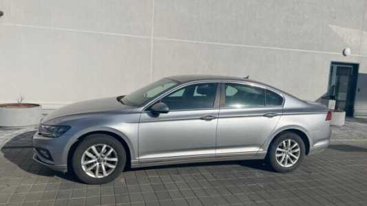 Volkswagen Passat B8 Рестайлинг, 2022, пробег 37000 км Volkswagen Passat B8 Рестайлинг, 2022, пробег 37000 км