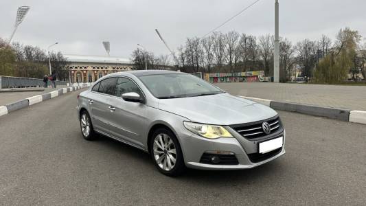 Volkswagen Passat CC I