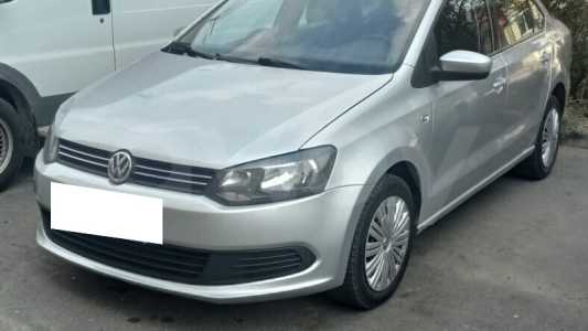 Volkswagen Polo Sedan I