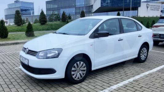 Volkswagen Polo Sedan I