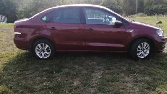 Volkswagen Polo Sedan I Рестайлинг, 2019, пробег 77000 км Volkswagen Polo Sedan I Рестайлинг, 2019, пробег 77000 км