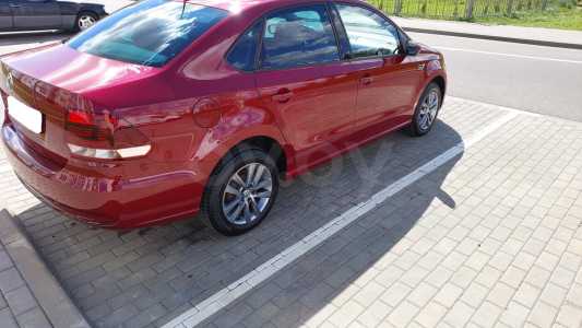 Volkswagen Polo Sedan I Рестайлинг