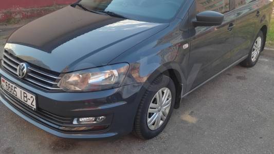 Volkswagen Polo Sedan I Рестайлинг