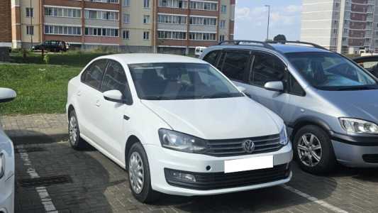 Volkswagen Polo Sedan I Рестайлинг