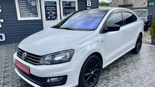 Volkswagen Polo Sedan I Рестайлинг