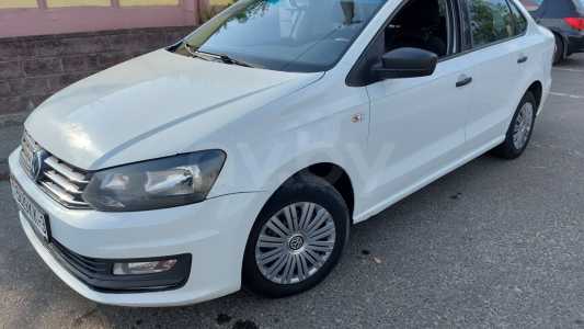 Volkswagen Polo Sedan I Рестайлинг