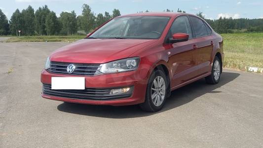 Volkswagen Polo Sedan I Рестайлинг