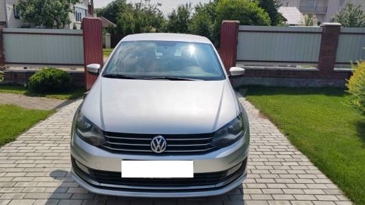 Volkswagen Polo Sedan I Рестайлинг