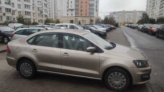 Volkswagen Polo Sedan I Рестайлинг