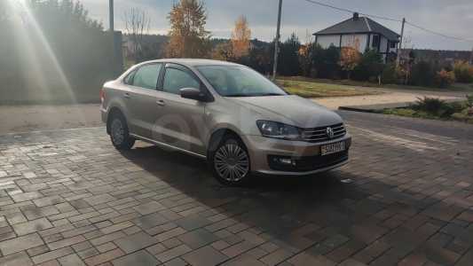 Volkswagen Polo Sedan I Рестайлинг