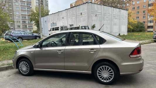 Volkswagen Polo Sedan I Рестайлинг