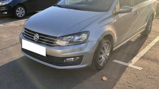 Volkswagen Polo Sedan I Рестайлинг