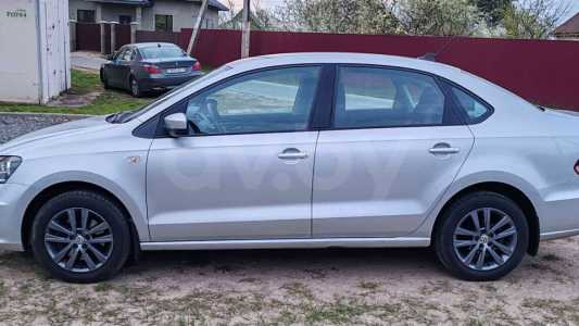 Volkswagen Polo Sedan I Рестайлинг