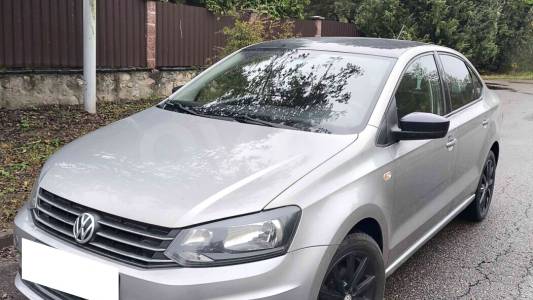 Volkswagen Polo Sedan I Рестайлинг