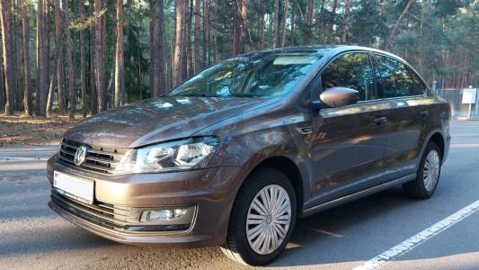 Volkswagen Polo Sedan I Рестайлинг