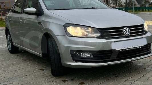 Volkswagen Polo Sedan I Рестайлинг