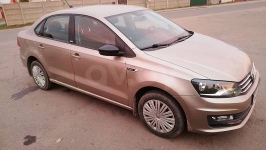 Volkswagen Polo Sedan I Рестайлинг