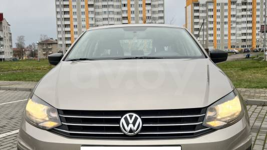 Volkswagen Polo Sedan I Рестайлинг