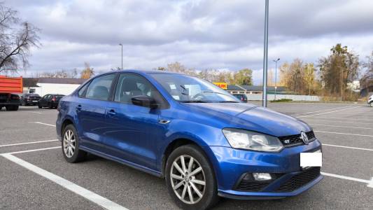 Volkswagen Polo Sedan I Рестайлинг