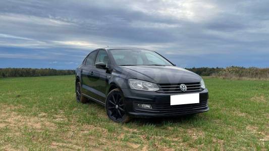 Volkswagen Polo Sedan I Рестайлинг